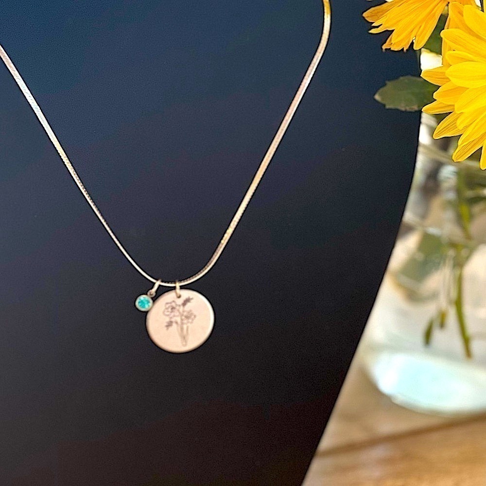 NWT - Birth Flower Necklace with Birth Month Charm - Picture 12 of 12